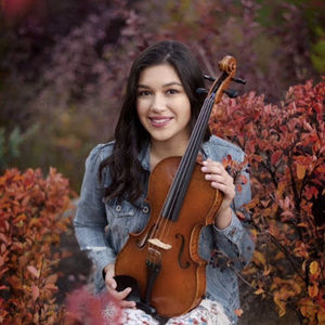 Meet your Posher, Thalia